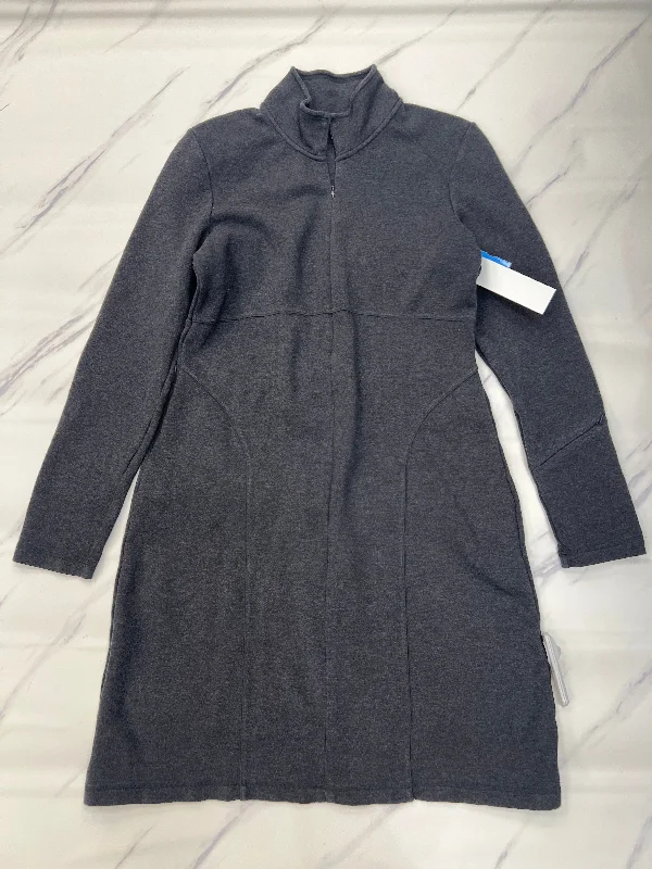 Value Deals Dress Casual Short By Athleta In Grey, Size: L