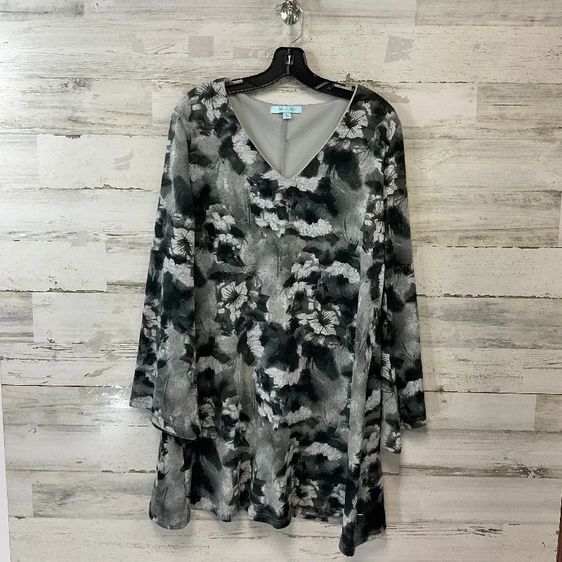 Super Sale Dress Casual Short By She + Sky In Black & Grey, Size: L