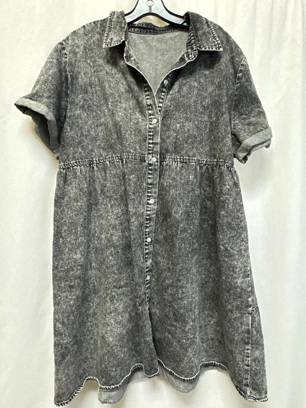 Massive Deals Dress Casual Short By Clothes Mentor In Black Denim, Size: 2x