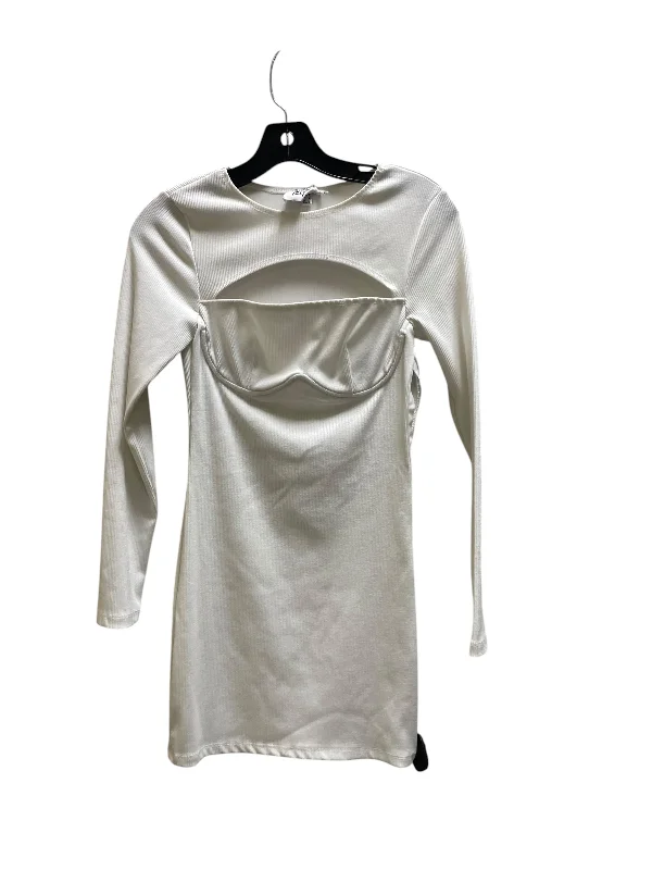 Can't Be Beat Dress Casual Midi By Clothes Mentor In White, Size: S