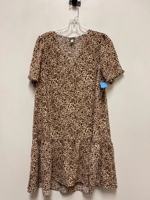 YEAR-End Clearance Dress Casual Short By A New Day In Animal Print, Size: M