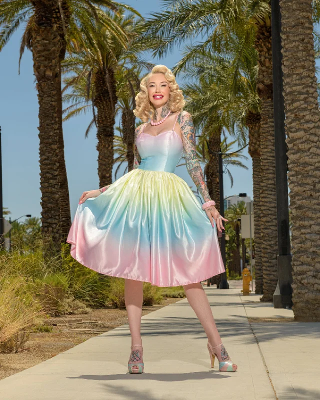 Bargain Blast The Love Shake Swing Dress