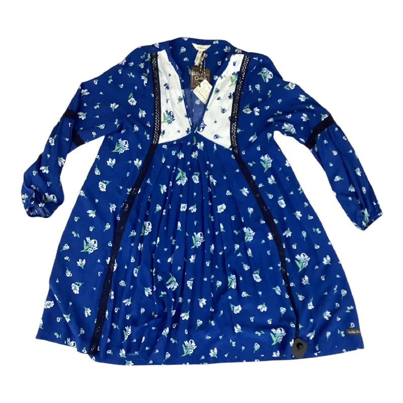 Amazing Deals Dress Casual Short By Matilda Jane In Blue & White, Size: M