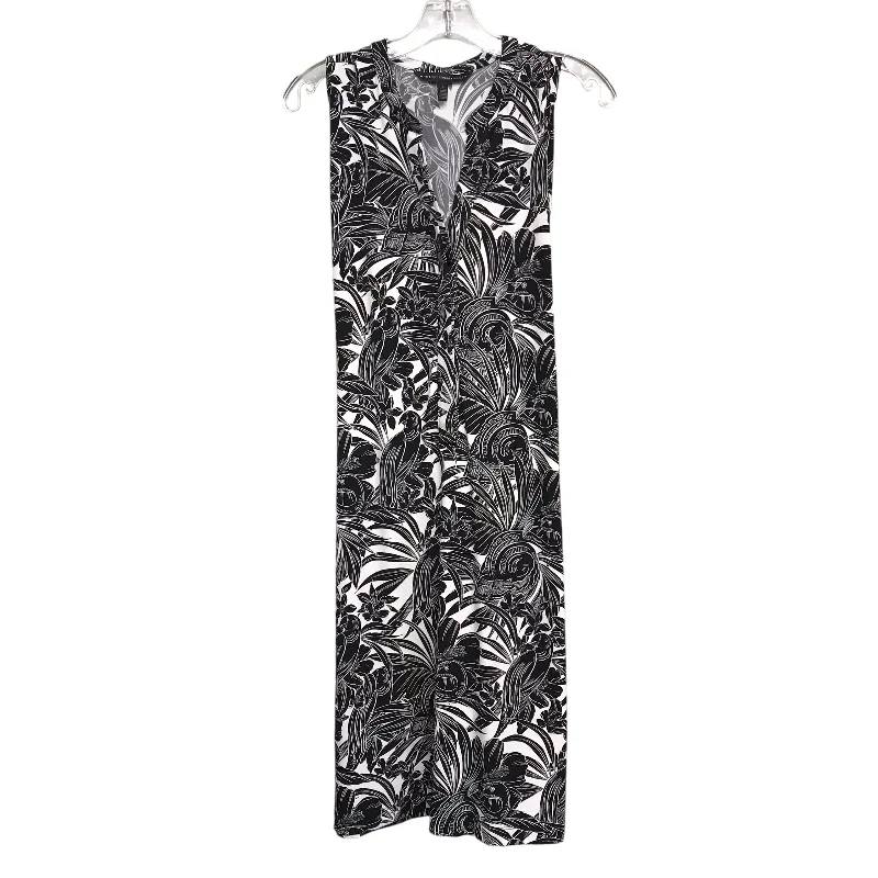 Stock Up and Save Dress Work By White House Black Market In Black & White, Size:L