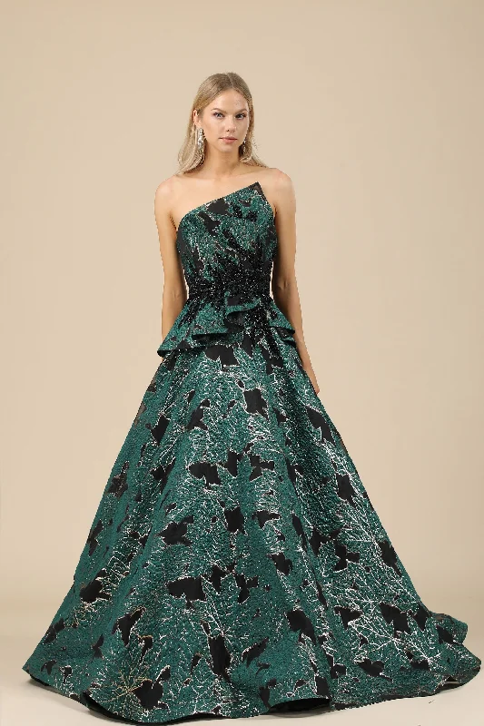 Super Savings DELLA COUTURE 36010