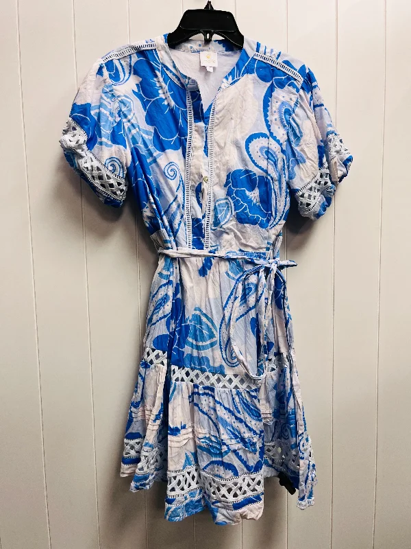 Epic Deals Dress Casual Short By J.MARIE In Blue & White, Size: M