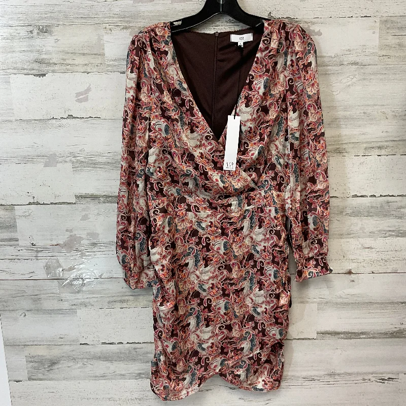 Early Access Dress Casual Short By NSR In Brown, Size: L