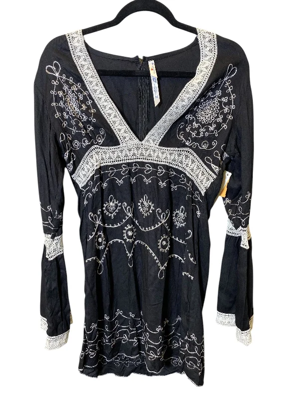 Sneak Peek Sale Dress Casual Midi By Clothes Mentor In Black & White, Size: M
