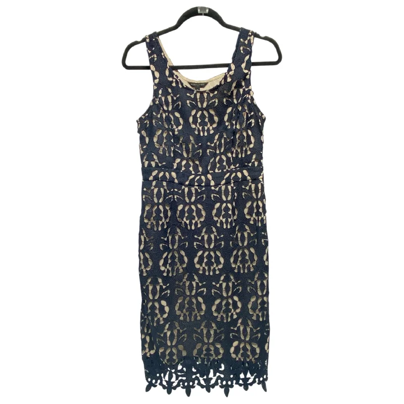 Closeout Dress Casual Short By Banana Republic In Navy, Size: 2