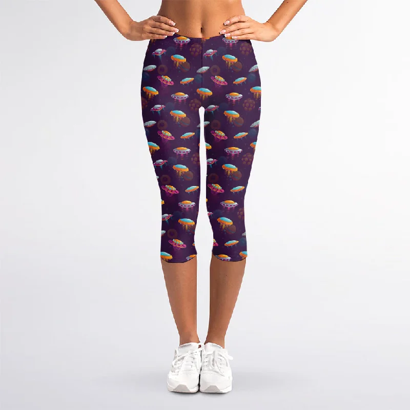 Special Discount Colorful UFO Pattern Print Women's Capri Leggings