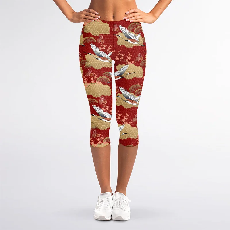 Seasonal Sale Crane Bird Kimono Pattern Print Women's Capri Leggings
