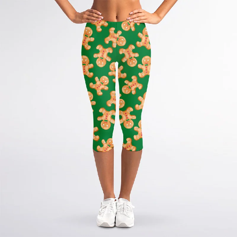 Last Chance Cute Gingerbread Man Pattern Print Women's Capri Leggings