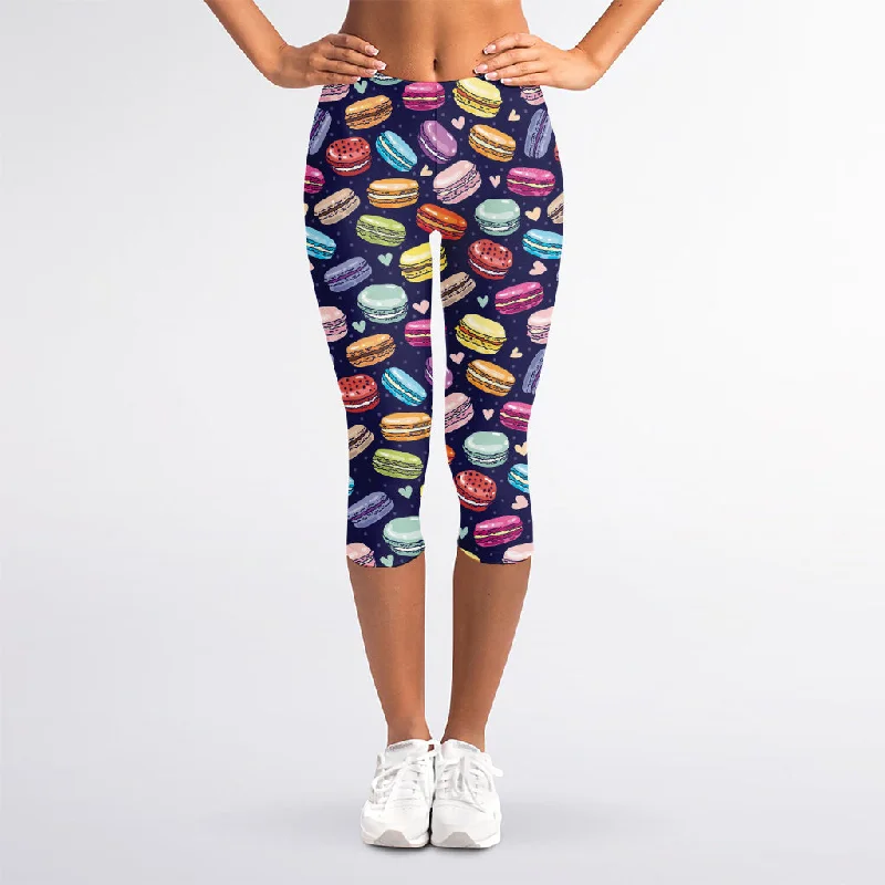 Don't Miss Cute Macarons Pattern Print Women's Capri Leggings