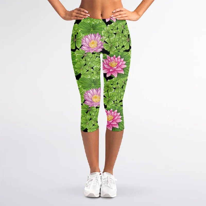 Steals and Deals Cute Water Lily Pattern Print Women's Capri Leggings