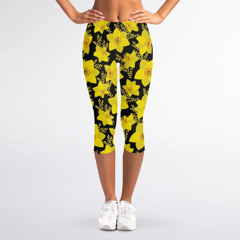 New Deals Daffodil And Mimosa Pattern Print Women's Capri Leggings