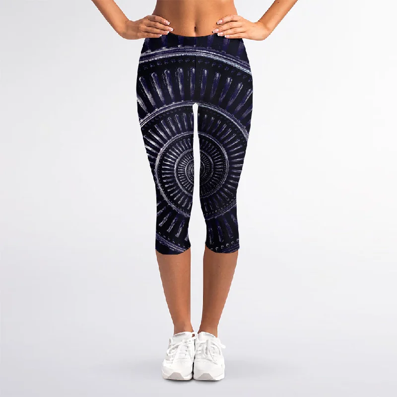 New Deals Dark Navy Metal Spiral Print Women's Capri Leggings