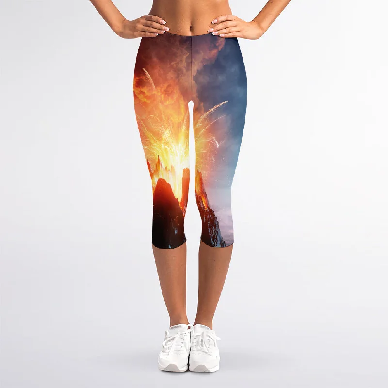 Instant Discount Erupting Volcano Print Women's Capri Leggings