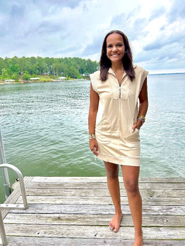 Huge Discounts Breeze Quarter Zip Dress in Taupe