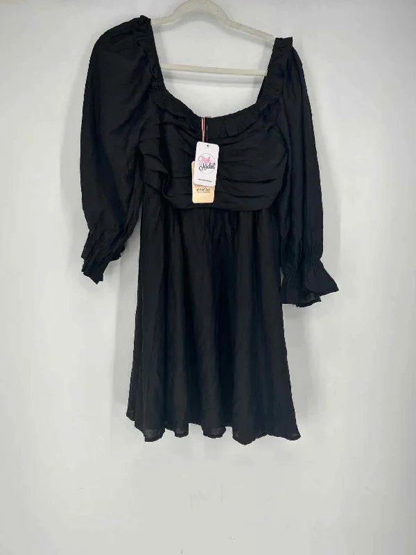 Weekend Special Entro Size L Black NWT Dress