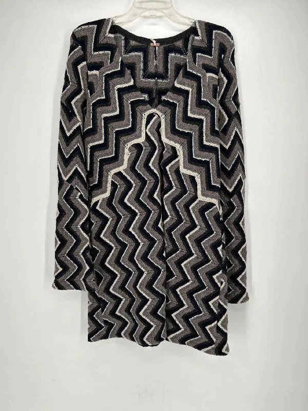 Limited Edition Free People Size M Gray Print Sweater Dress