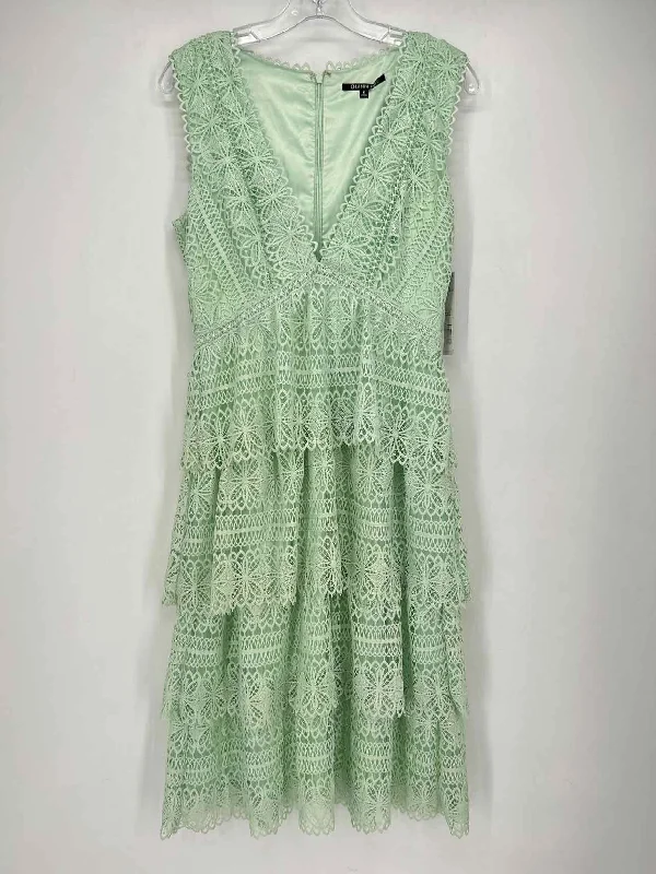 Referral Discount Gianni Bini Size 6 Mint NWT Dress