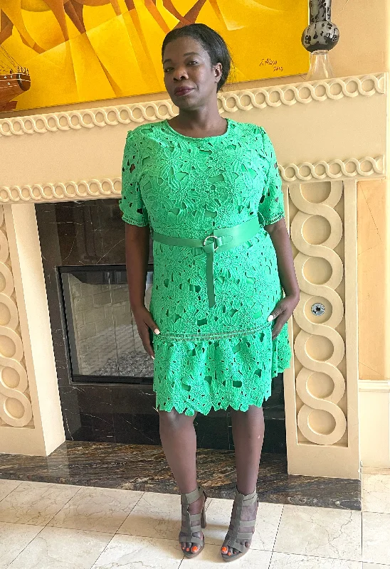 Flash Sale Green Lace Plus Size Mini Dess
