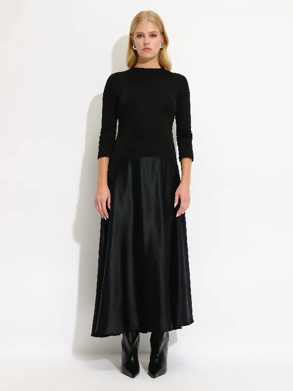 Today’s Deal Mixed Maxi Dress