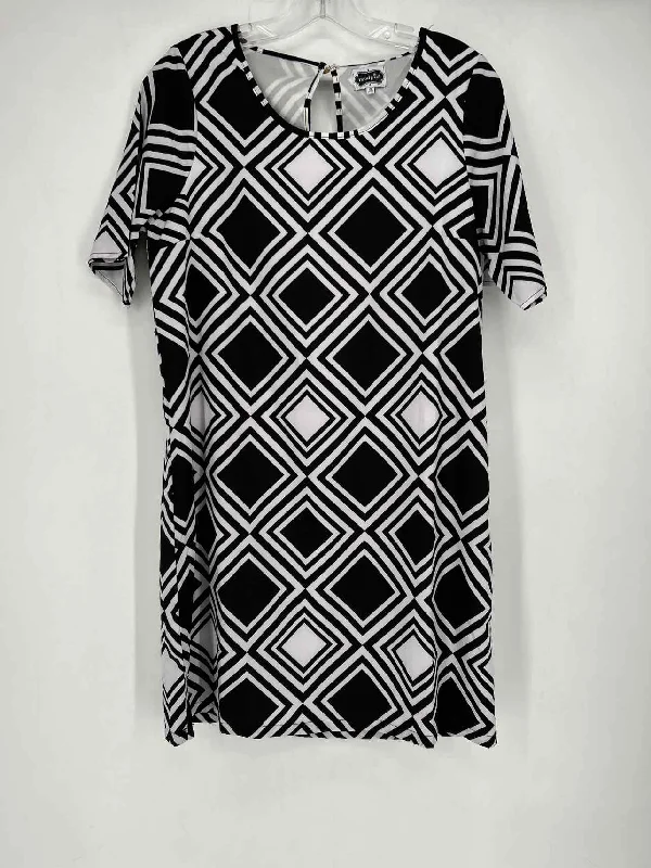 Hurry In Mudpie Size S Black & White Dress