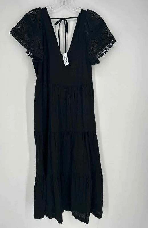 Quick Sale Old Navy Size M Black NWT Maxi