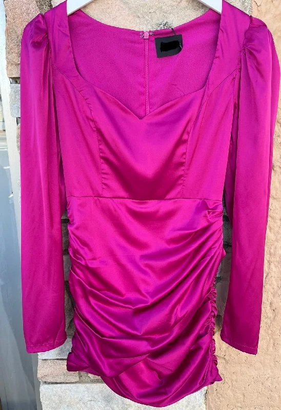 Super Bargain Orchid V-Neck Ruched Dress