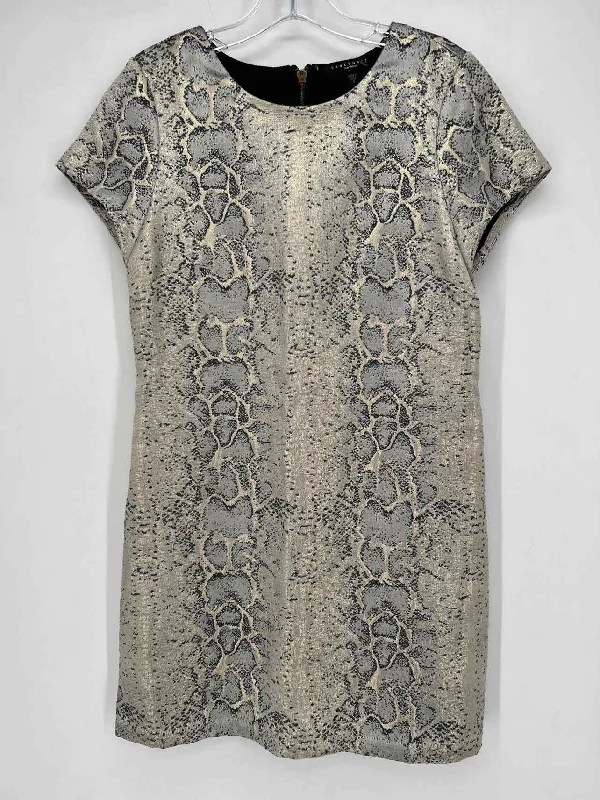 Exclusive Access Sanctuary Size S Gold Print Dress