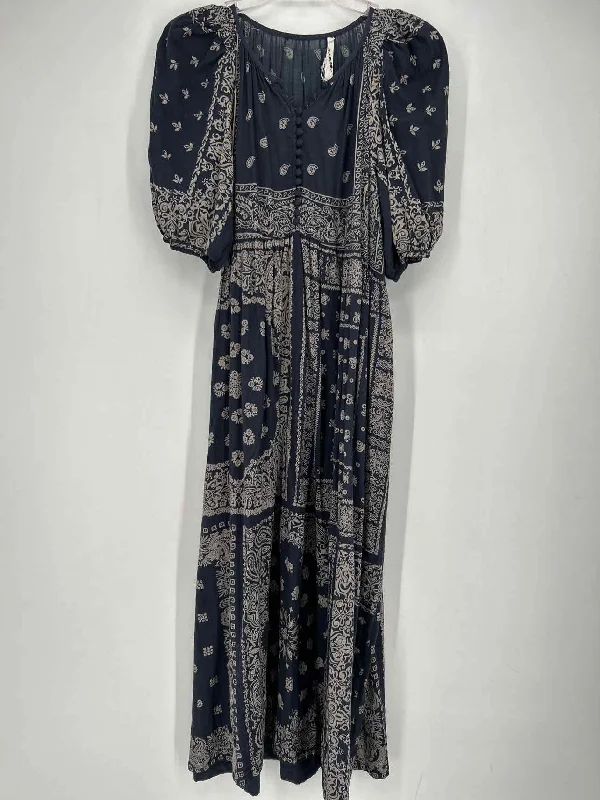 Don't Wait The Great. Ravine Size 2 Indigo Bandana Print Maxi